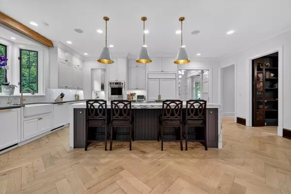 Atlanta, GA 30305,3303 Habersham RD NW