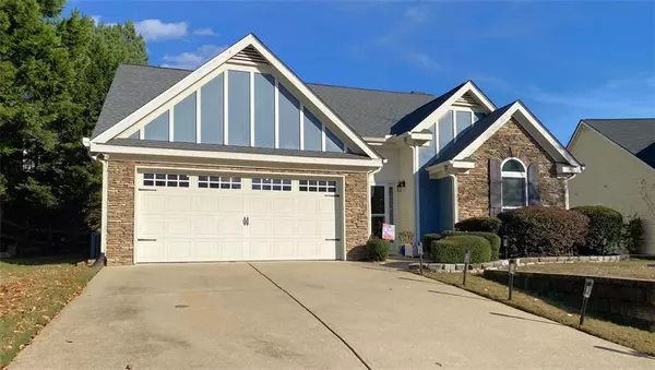 107 Logan Creek CT, Dallas, GA 30132