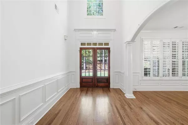 Alpharetta, GA 30004,107 Smith Forest LN