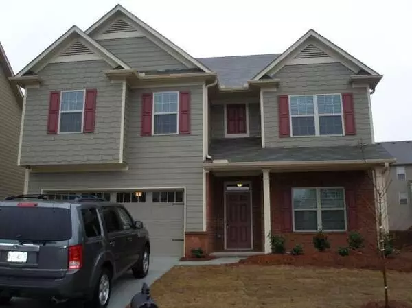 3525 Fallen Oak Ln, Buford, GA 30519