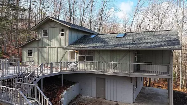 Blairsville, GA 30512,254 Mountain Woods RD