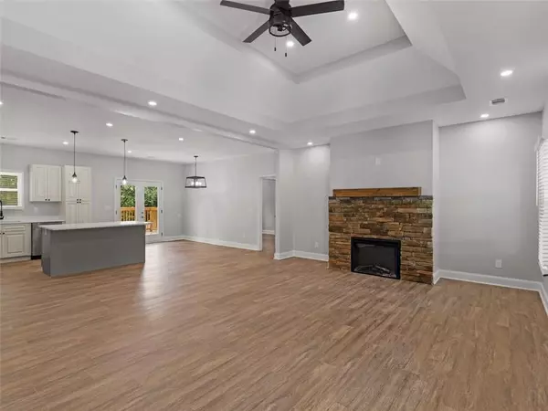 Griffin, GA 30224,1120 Russell DR