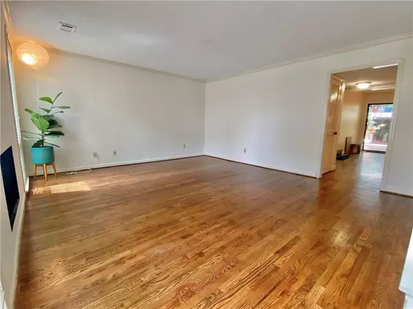 Atlanta, GA 30339,1148 Riverbend Club DR SE