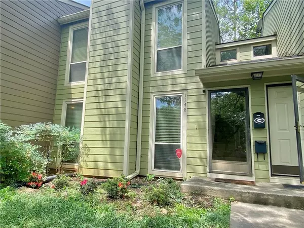 Atlanta, GA 30339,1148 Riverbend Club DR SE