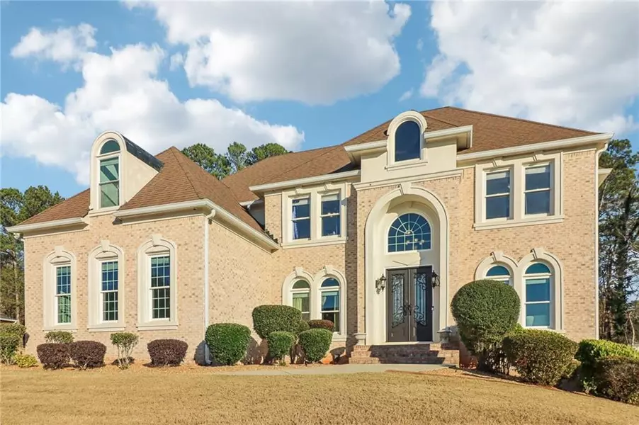 210 Fox Glove DR, Covington, GA 30016