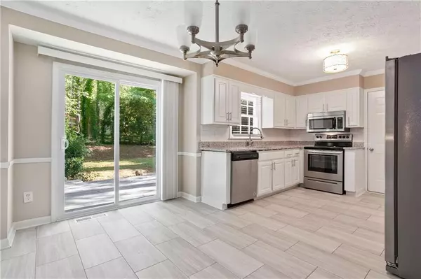 Roswell, GA 30075,235 Windflower TRCE