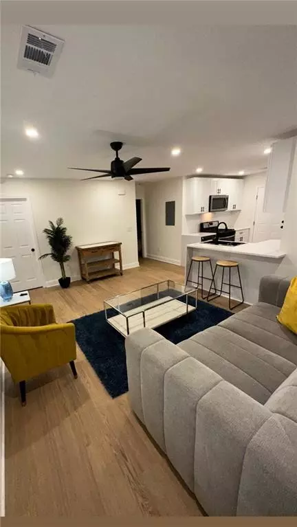 1735 Derry AVE, Atlanta, GA 30310