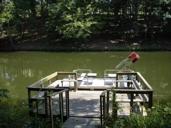 Cumming, GA 30028,8145 Stone Hill RD