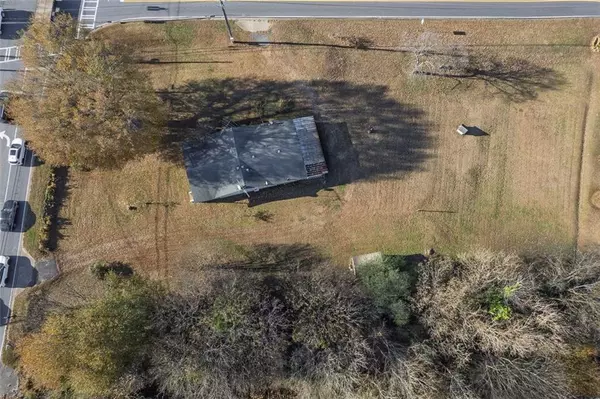 Woodstock, GA 30188,585 ARNOLD MILL RD