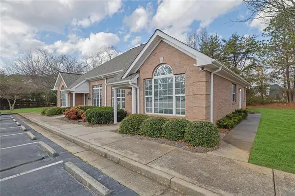 Alpharetta, GA 30004,1202 Abbey CT