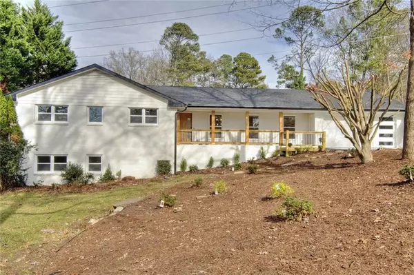 Atlanta, GA 30328,7235 Thornhill LN