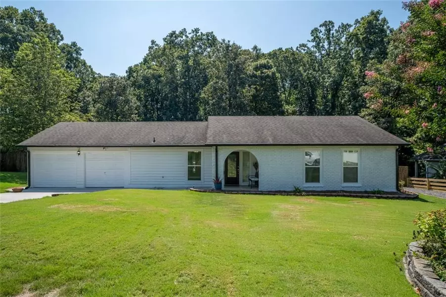 1188 Cottonwood DR, Lawrenceville, GA 30043