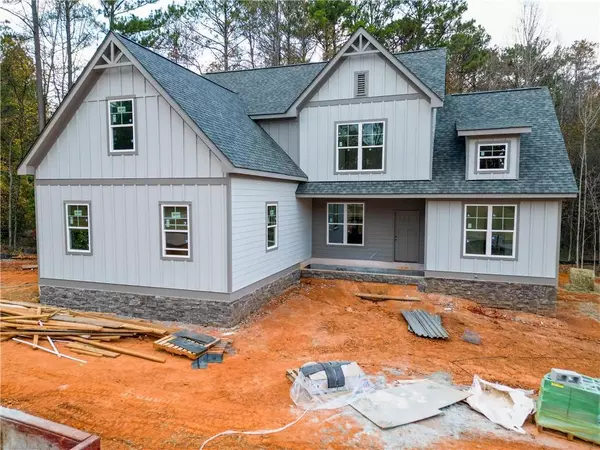 185 Lawrence DR, Villa Rica, GA 30180