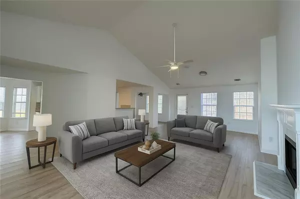 Suwanee, GA 30024,3720 Crescent Walk LN