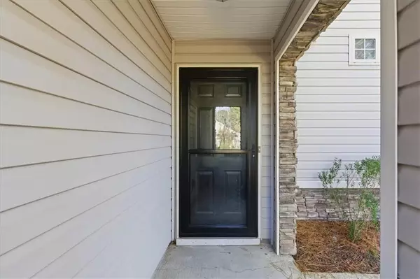 Woodstock, GA 30188,156 W Oaks PL