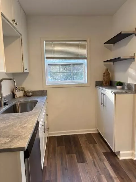 Atlanta, GA 30315,1076 Grant WAY SE