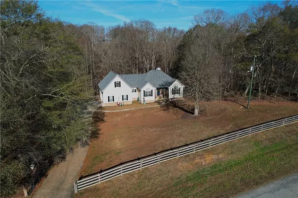 235 Brooks RD, Pendergrass, GA 30567