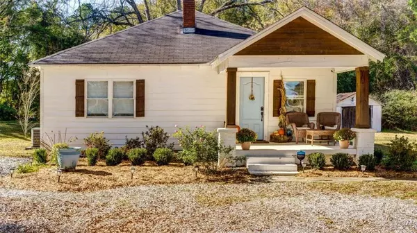 1328 S Madison AVE S, Monroe, GA 30655