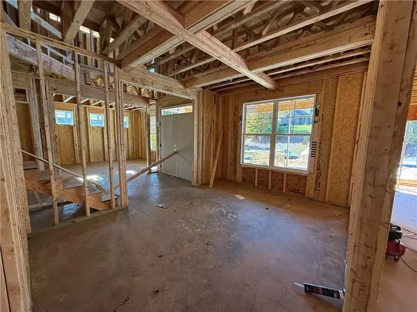 Gainesville, GA 30504,2646 Waters Edge DR