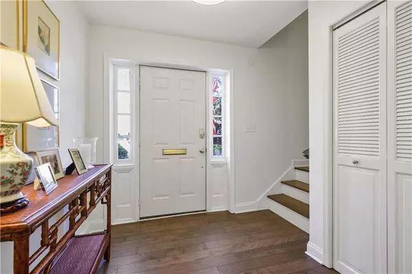 Atlanta, GA 30342,4620 Wieuca RD NE #23