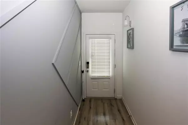 Lithonia, GA 30058,7488 Knoll Hollow RD