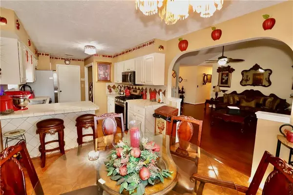 Jonesboro, GA 30238,9502 Whaleys Lake TRCE