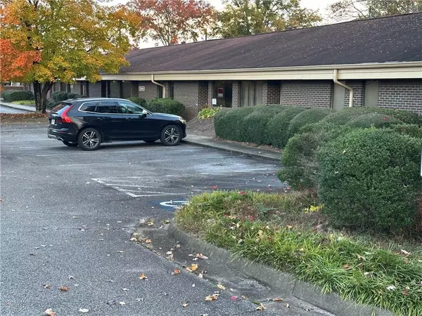 11205 Alpharetta HWY #A2, Roswell, GA 30076