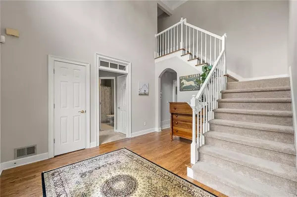 Woodstock, GA 30189,542 Fairway DR