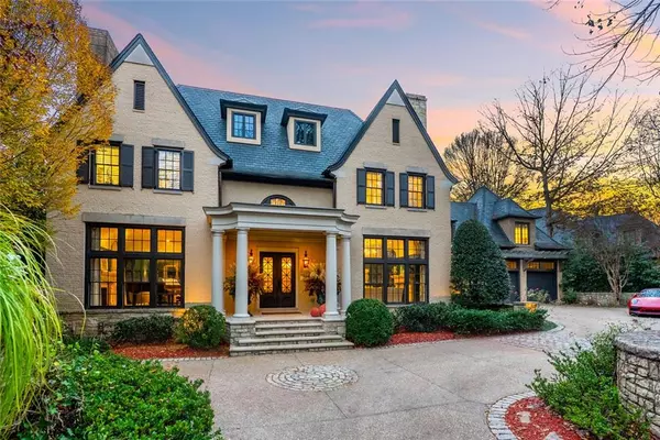 675 W Paces Ferry RD NW #13, Atlanta, GA 30327