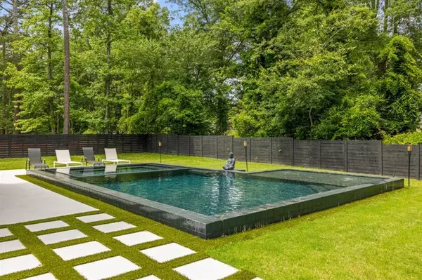 Alpharetta, GA 30009,185 Pebble TRL