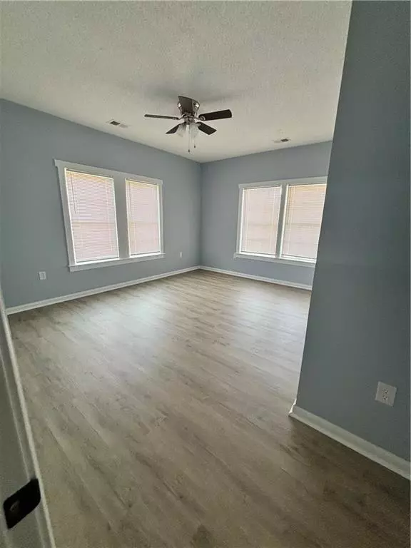 Macon, GA 31206,578 Robert Henry