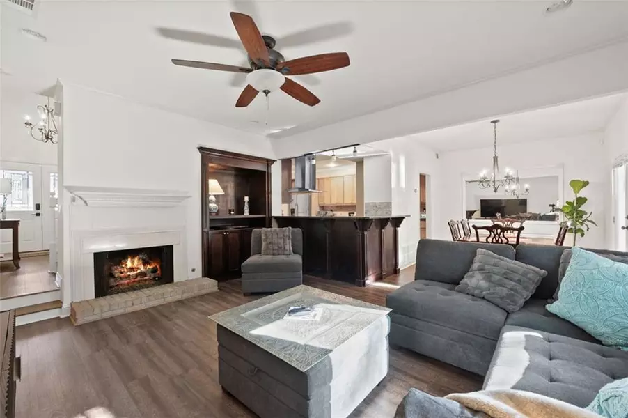 5120 Chemin De Vie, Atlanta, GA 30342