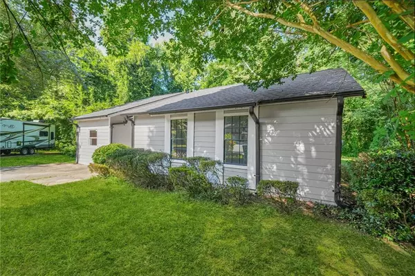 Stone Mountain, GA 30083,3909 S Creek CT