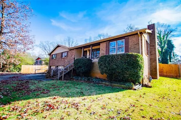 Douglasville, GA 30135,5781 Macedin DR