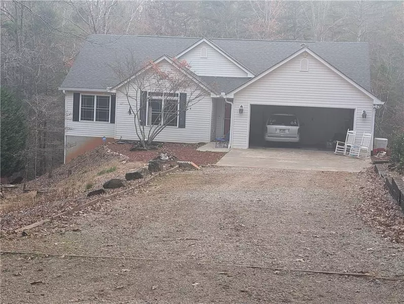 1016 Deer Wood TRL, Cleveland, GA 30528