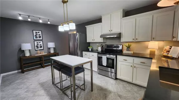 Decatur, GA 30033,2132 Clairmont RD