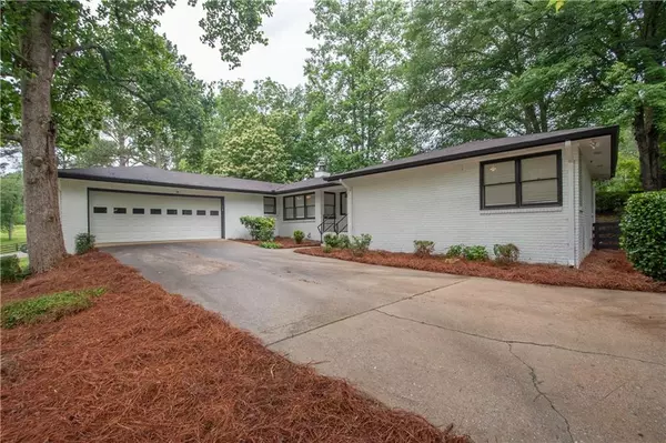 7505 Rico RD, Chattahoochee Hills, GA 30268