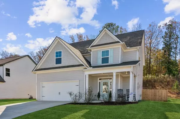 Commerce, GA 30529,566 Skye DR