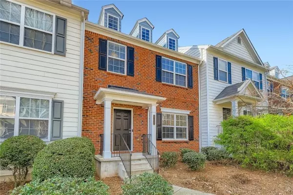 707 Breeze LN, Woodstock, GA 30188