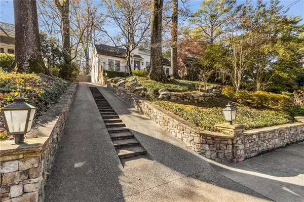 Atlanta, GA 30306,1456 N Morningside DR NE