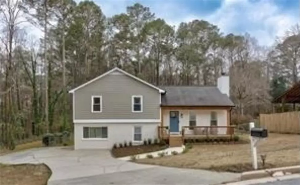 1201 HOLLY HILLS DR SW, Lilburn, GA 30047