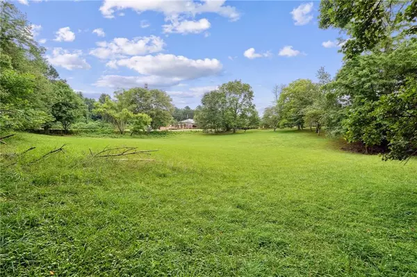 Roswell, GA 30075,0 Cox RD