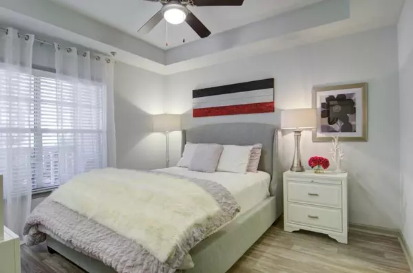 Dunwoody, GA 30338,1970 Peachford RD #06204