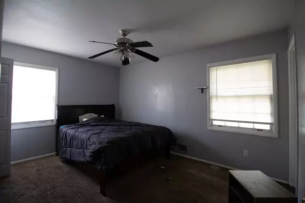 Riverdale, GA 30274,6848 Sandy Creek DR