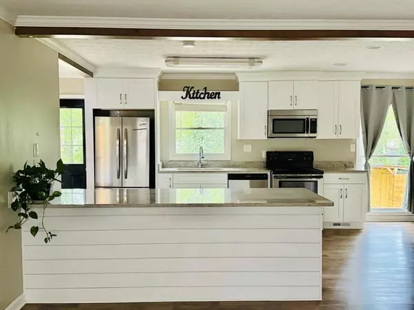 Bogart, GA 30622,105 Tall Tree RD