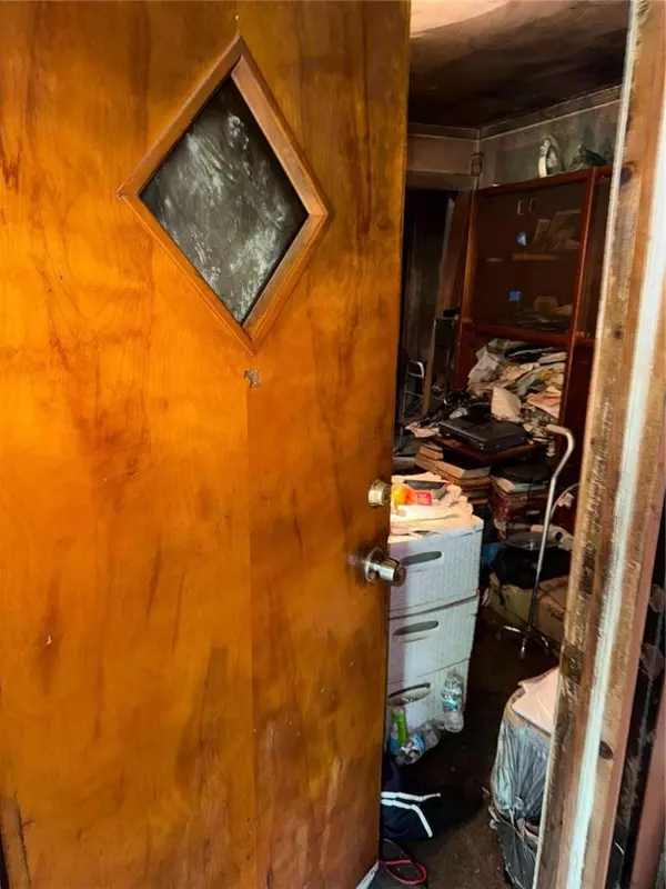 Atlanta, GA 30318,716 Cedar AVE