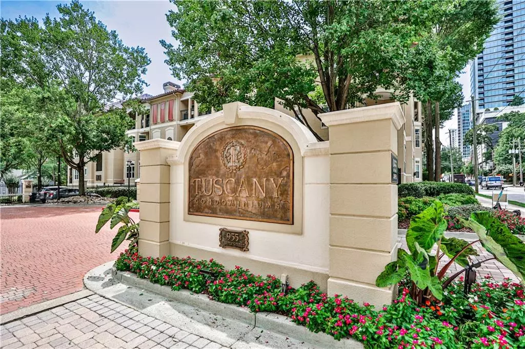Atlanta, GA 30309,955 Juniper ST NE #2322