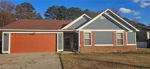 9556 Thomas Downs LN, Jonesboro, GA 30238