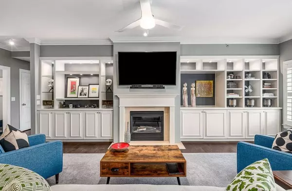 211 Colonial Homes DR NW #2705, Atlanta, GA 30309