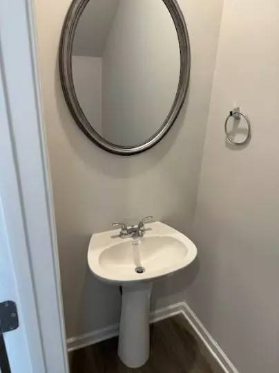 Adairsville, GA 30103,144 Village Green DR